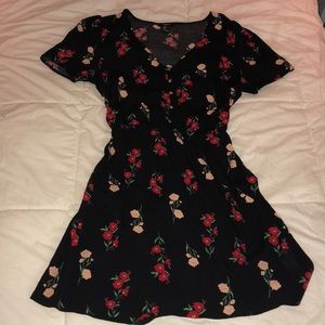 ONLY WORN ONCE forever 21 floral dress!